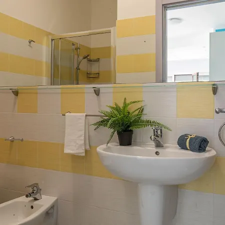Daire Beautiful Apartment In Giulianova Next To The Sea